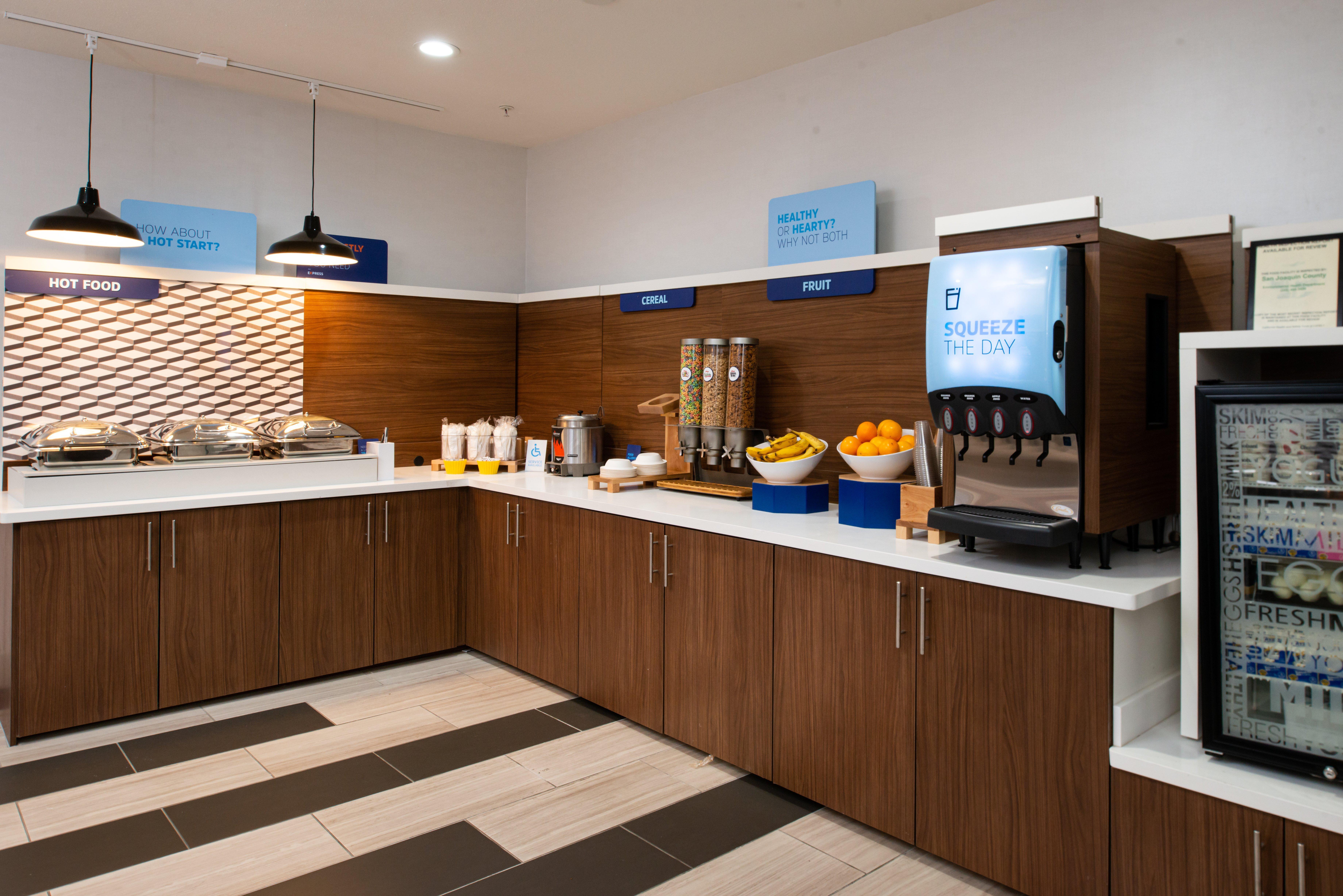 Holiday Inn Express Lodi By Ihg Eksteriør bilde
